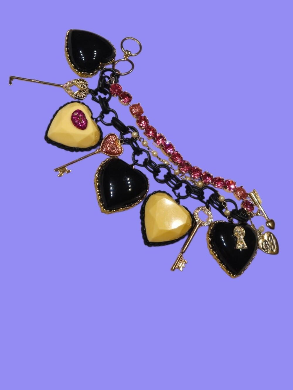 ❤️🗝️💋Betsey Heart Valentine Keys Lock Vintage Statement Charm Bracelet - EPC